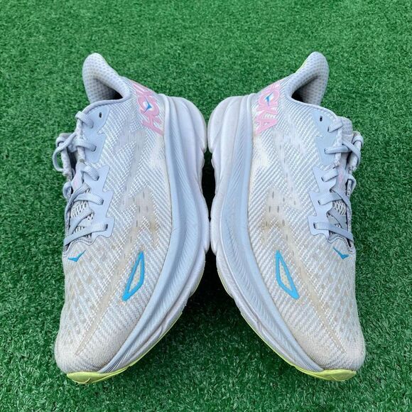 HOKA ONE ONE CLIFTON 9 - Women’s Running Shoes - SIZE 9B - Picture 7 of 10